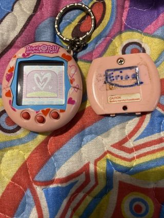 Tamagotchi Connection V.  2 2004 Pink Red White Hearts