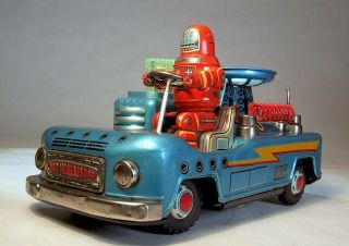 Space Car With Robby The Robot At The Wheel - Yonezawa