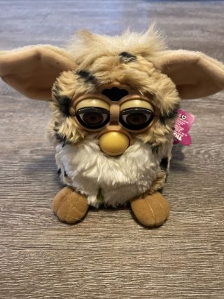 1998 Tiger 70 - 800 Furby Spotted Tan White Belly Brown Eyes With Tag
