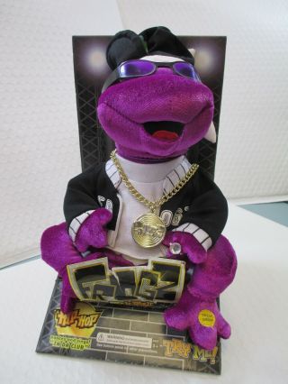 Frogz Rock It Rap It Ribbit Purple Plush Frog Sings 50 Cent " In Da Club "