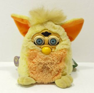 1999 Furby Babies Yellow Orange Blue Eyes Tiger Electronics W/tag 70 - 940