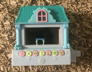 2005 Mattel Classic Pixel Chix Interactive Electronic Toy House - Fully