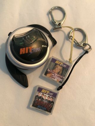 Hit Clip Micro Music Player W/britney Spears And Nsync Clips Tiger Electronics