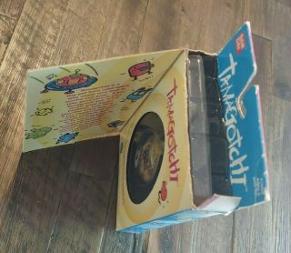 Bandai Tamagotchi Virtual Reality Pet 1800 (1996 - 1997) Torn Box 2