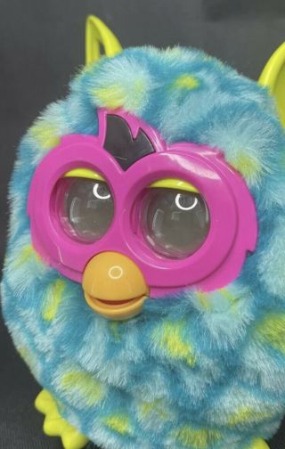 Furby - Furby Boom - Turquoise & Yellow - Hasbro 2012 - - Speaks &