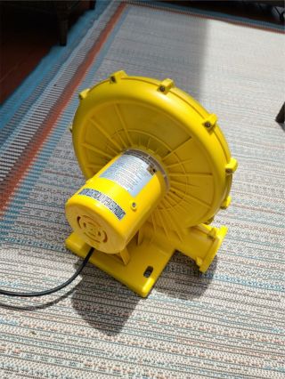 Bounce House Electric Blower Model Br - 232a 110 - 120v 60hz,  5.  5a
