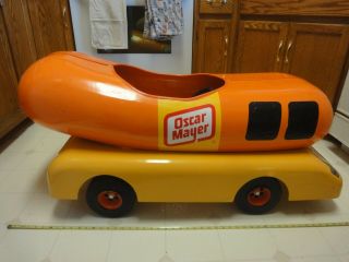 Vintage Oscar Mayer Wienermobile,  ride - on pedal car.  Rare Promotional model toy. 3