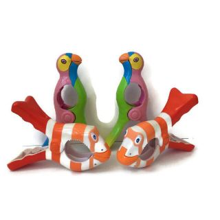 Beach Clips Towel Holders (4) A Set Of Parrot Clips And Set Of Nemo Fish Clips