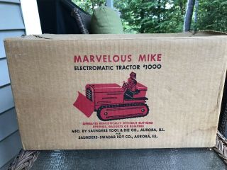 Vintage 1950’s Saunders Marvelous Mike Electromatic Tractor 1000