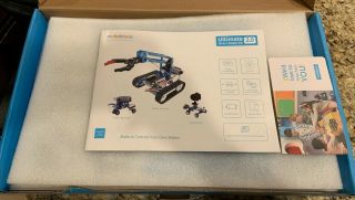 Makeblock Ultimate 10 - In - 1 Robot Kit 2.  0 - Complete - Robotic Engineering Stem