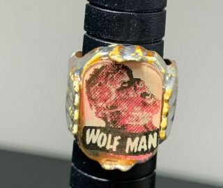 Vintage Flicker Ring Wolf Man Wolfman Universal Monsters Toy Pink