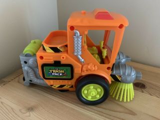 The Trash Pack Street Sweeper Orange Moose Toys