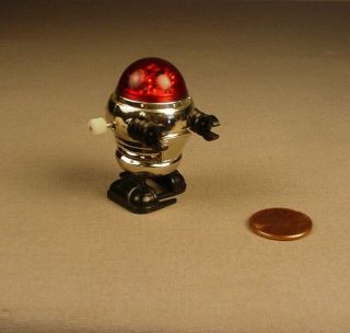 Vintage 1977 Tomy Lost In Space Robot Wind Up Toy White Knob In Red/black