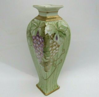 Vintage Nippon Art Nouveau Hand Painted Vase Purple Grape W Green & Gold 9 1/4 "