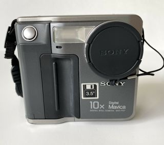 Vtg Sony Mavica Mvc - Fd7 Sony Digital Camera/battery,  Charger,  Sony Bag/booklet