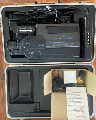 Vintage Magnavox Vhs Movie Maker Video Camera With Case &