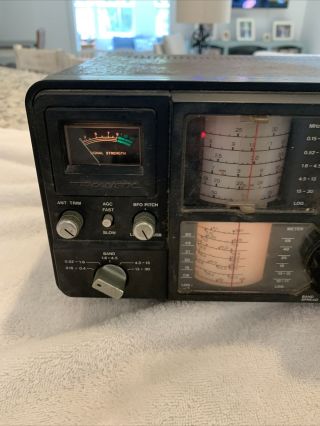 Vintage Realistic DX - 200 Communication Receiver 2
