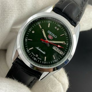 Vintage Seiko 5 Automatic Day - Date Mens Cal.  6309 Green Face Wrist Watch Serviced