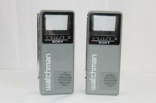 Set Of 2 Vintage Sony Watchman Flat Black And White Handheld Tvs Model Fd - 10a