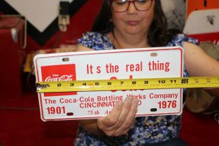 Vintage 1976 Coca Cola Cincinnati Bottling Embossed Metal License Plate Sign 3