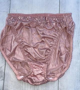Vintage Olga Blush Color Lace Panties Size Medium