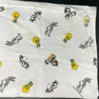 Vintage Looney Tunes Flannel Receiving Blanket Baby Bugs Sylvester Tweety Daffy